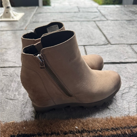 Sorel Wedge bootie size 8.5 - Picture 7 of 7